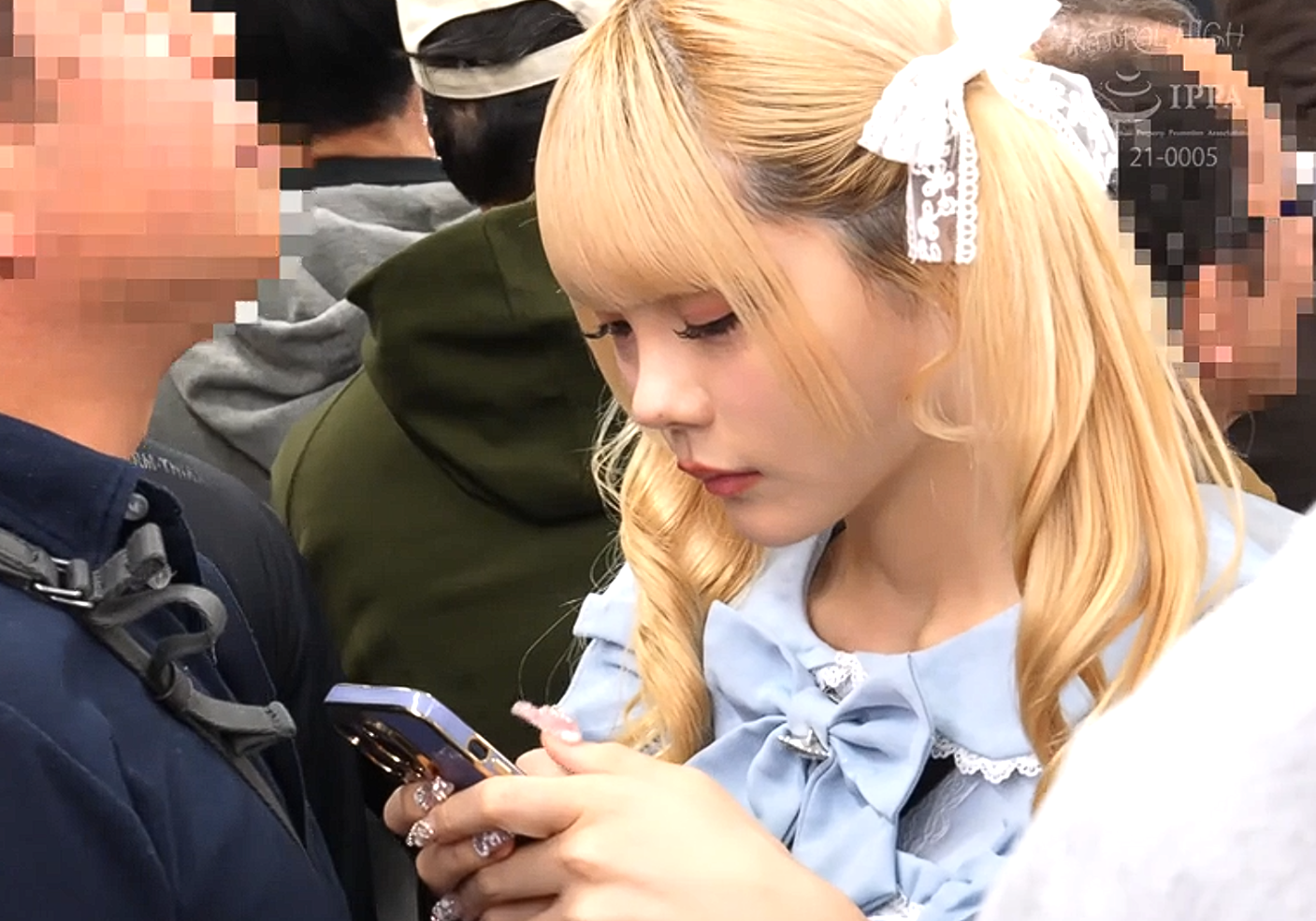 病みカワ女子×アへ顔孕ませ強姦｜ロリ娘たちを車内でセクハラ痴漢。イキまくるまで凌辱＆羞恥させる。潮吹き震わせイキ狂い｜雅子りな 柏木こなつ 美澄玲衣 皆月ひかる