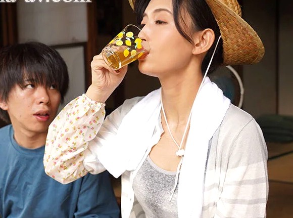 吉永塔子｜憧れの叔母×媚薬種付け×肉便器NTR｜叔母に少しづつ媚薬を盛り続け性欲モンスターにする甥っ子。狂乱SEXしまくって俺専用の性奴隷にしたｗ