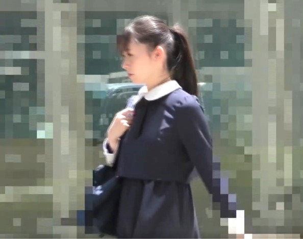 通学ひよこ娘×種付け強姦＆盗撮｜世間しらずのお嬢様JKを通学電車でセクハラ鬼痴漢してから、下車後もトイレに連れ込んで孕ませ強姦